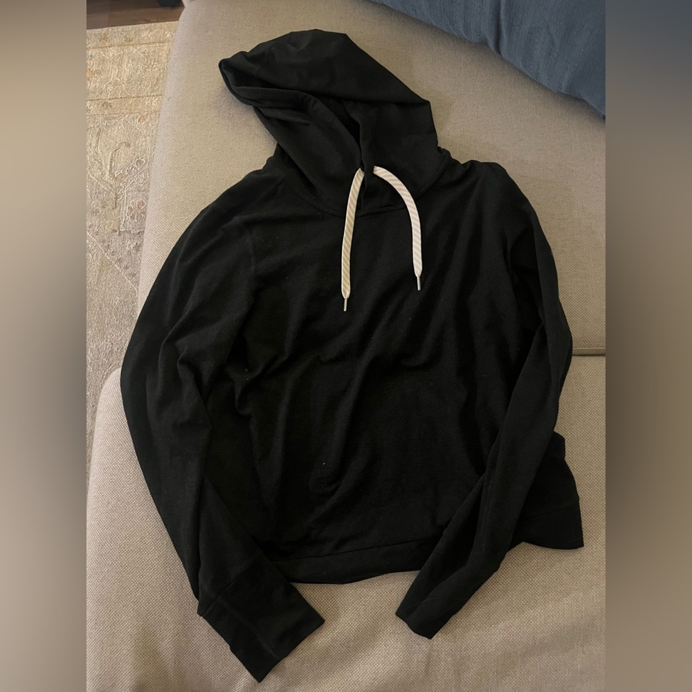 Women’s Vuori Black Heather Halo Essential Hoodie